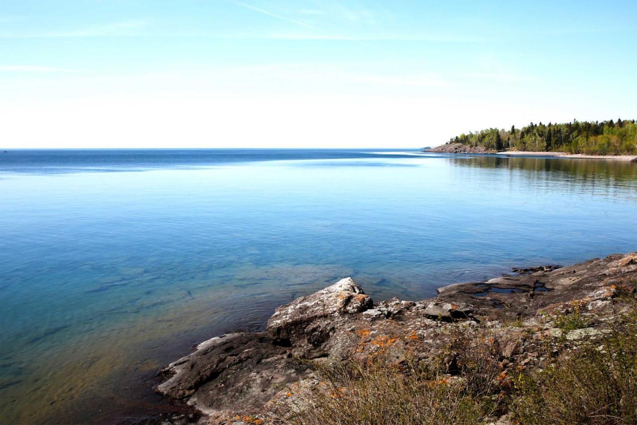 Schroeder Reflections Cabin On Lake Superior - Near Lutsen מראה חיצוני תמונה